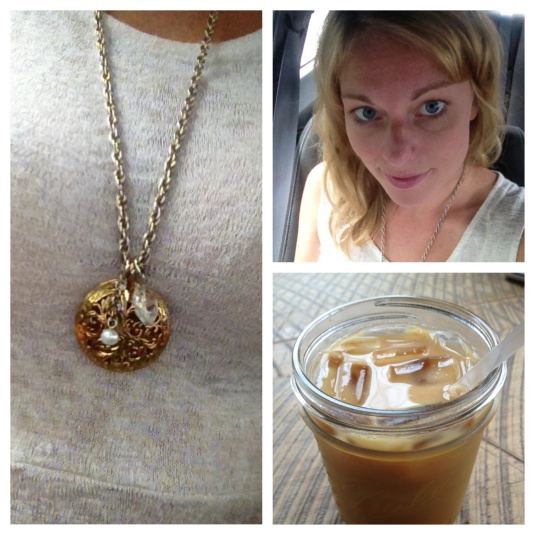 Coffee Date & Pendant Necklace 